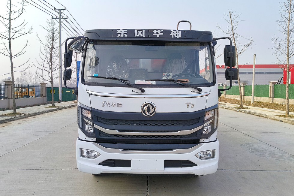 東風(fēng)華神10方壓縮垃圾車(chē) 東風(fēng)華神10方壓縮垃圾車(chē)