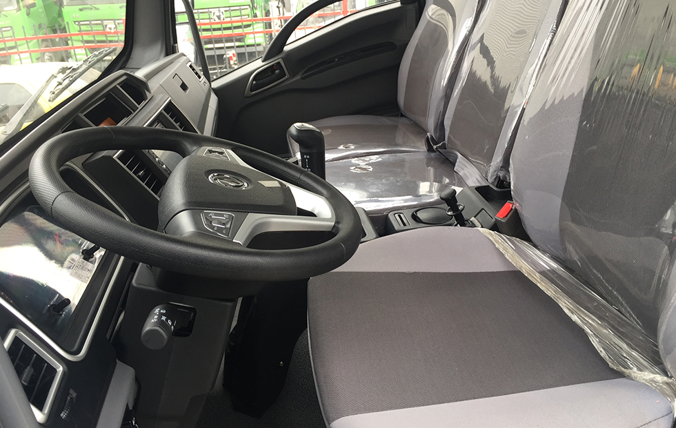 東風多利卡純電動6噸灑水車